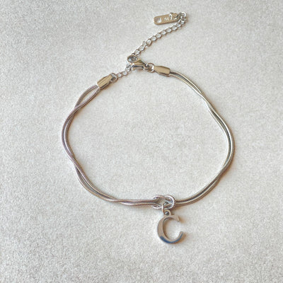 A-Z Love Knot Armband för Kvinnor & Par - Guldfärgad Stål Snake Chain Charm - Elegant Smycke till Alla Hjärtans Dag