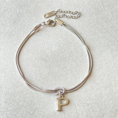 A-Z Love Knot Armband för Kvinnor & Par - Guldfärgad Stål Snake Chain Charm - Elegant Smycke till Alla Hjärtans Dag